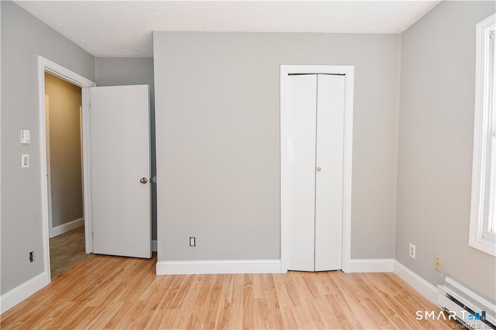 8 Circle Drive Farmington CT 06085