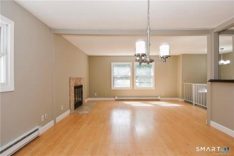 8 Circle Drive Farmington CT 06085