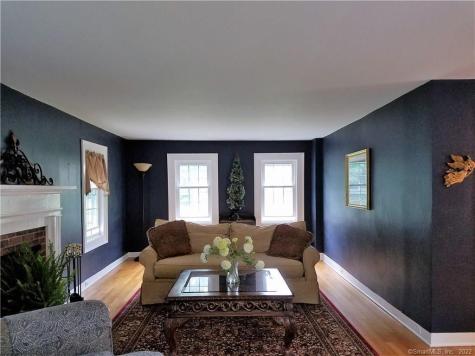 111 North Street Middlebury CT 06762