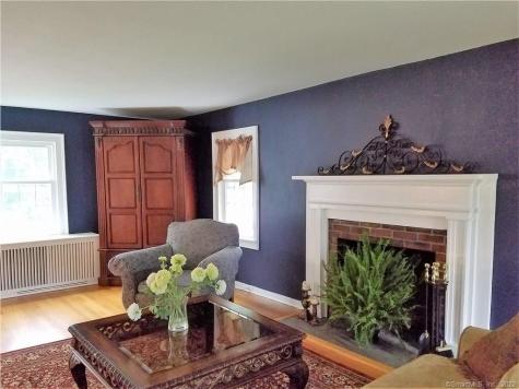 111 North Street Middlebury CT 06762