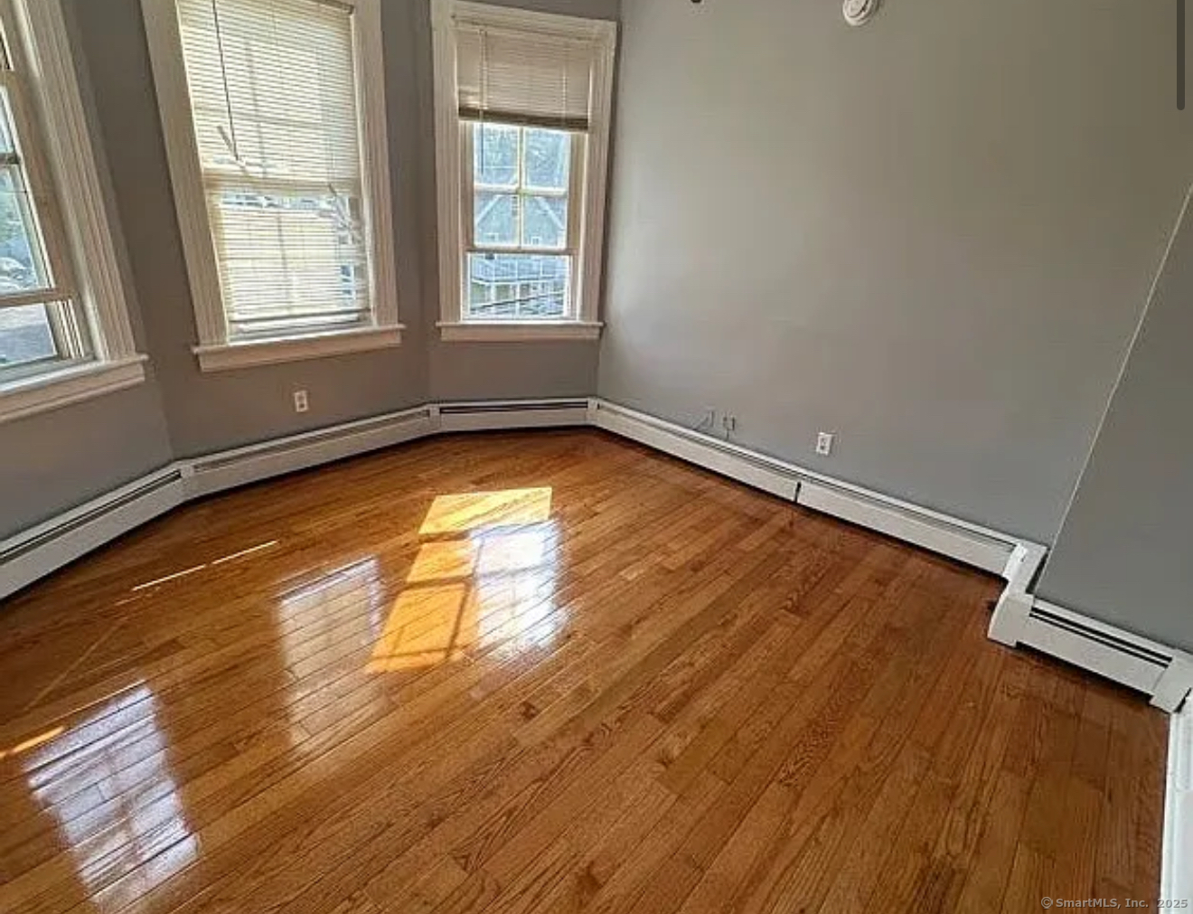 1018 Hancock Avenue Bridgeport CT 06605