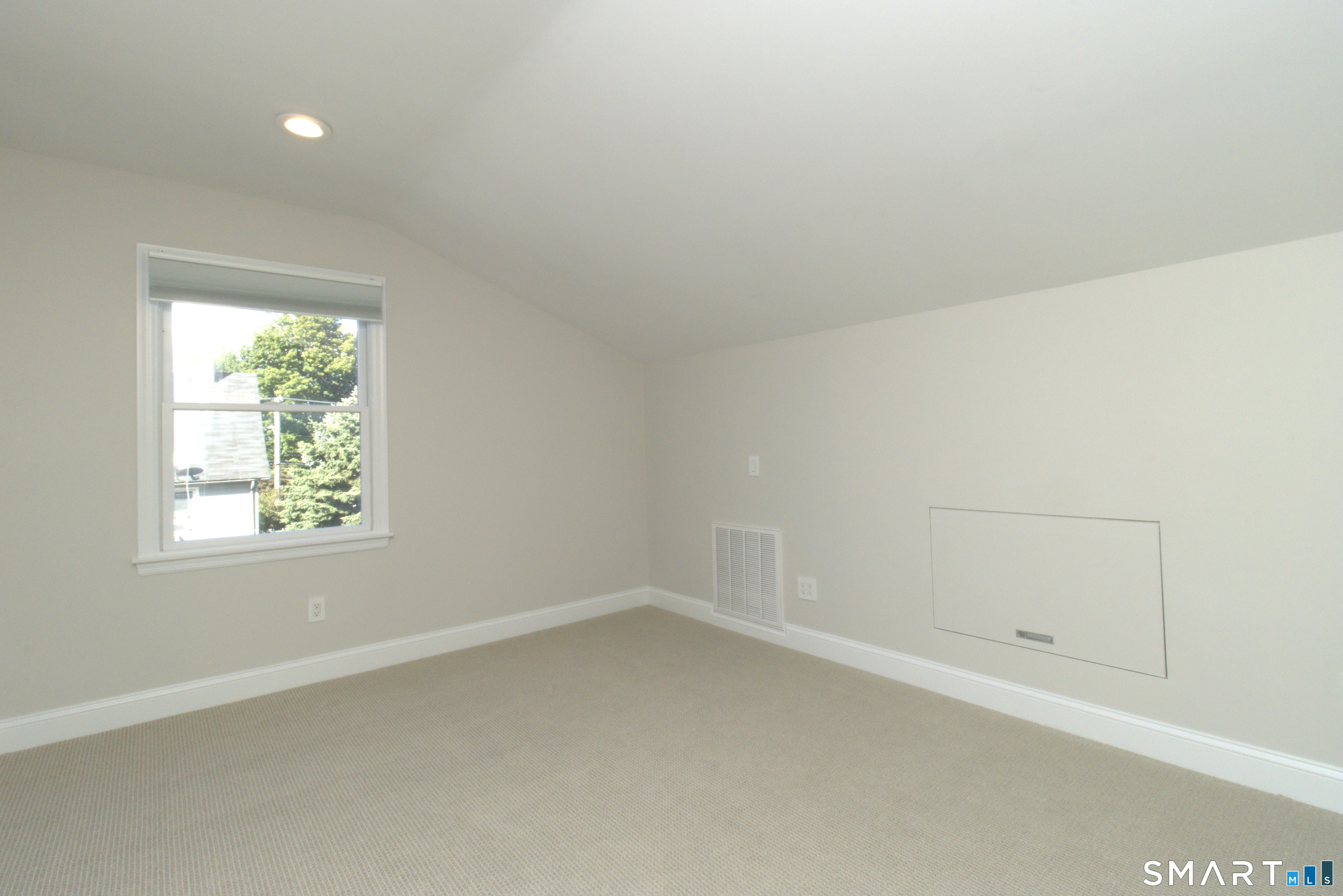 12 Center Street Stamford CT 06906