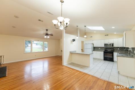 15 Highland Avenue Stratford CT 06614
