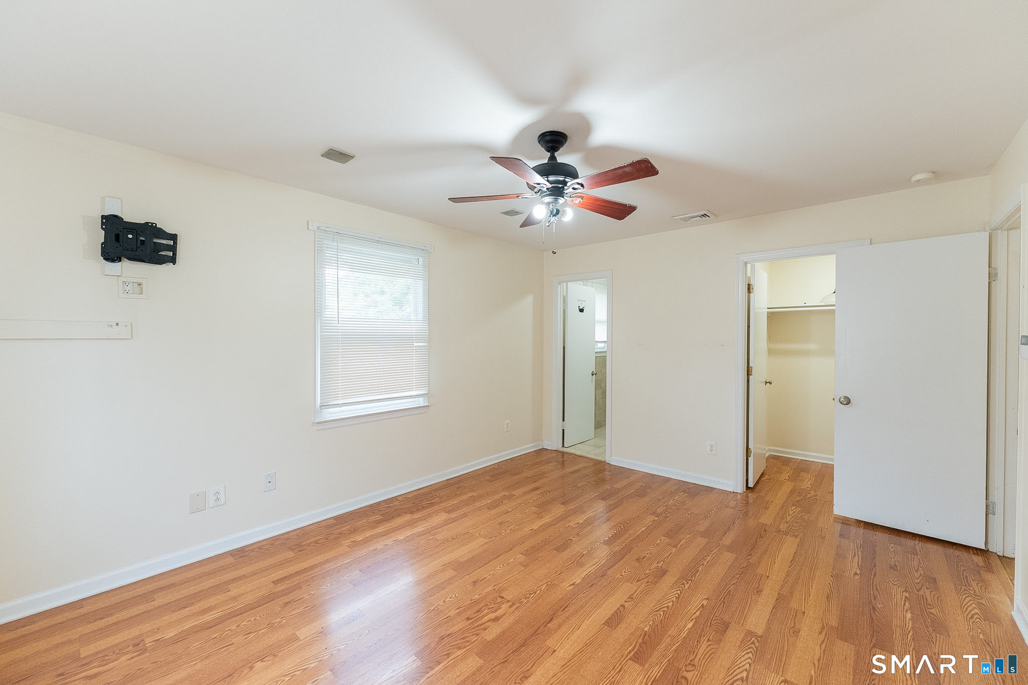 15 Highland Avenue Stratford CT 06614