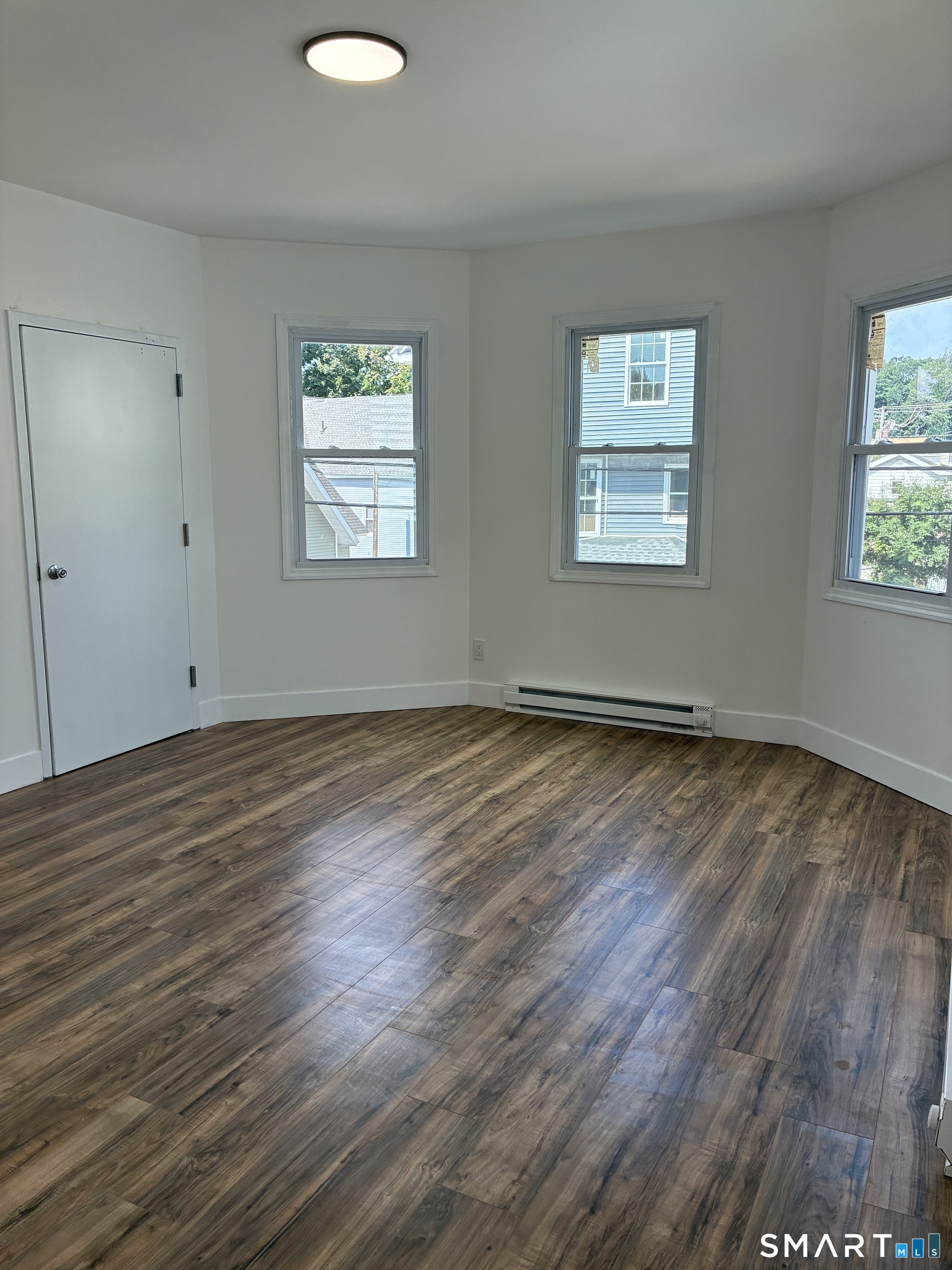 16 Vermont 2nd Floor Street Waterbury CT 06704