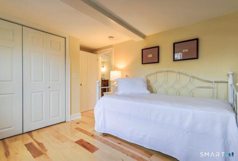 33 Main (Old Mystic) Street Stonington CT 06372