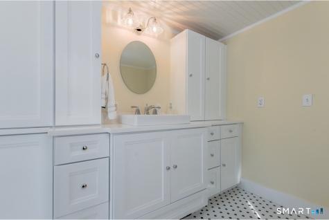 33 Main (Old Mystic) Street Stonington CT 06372