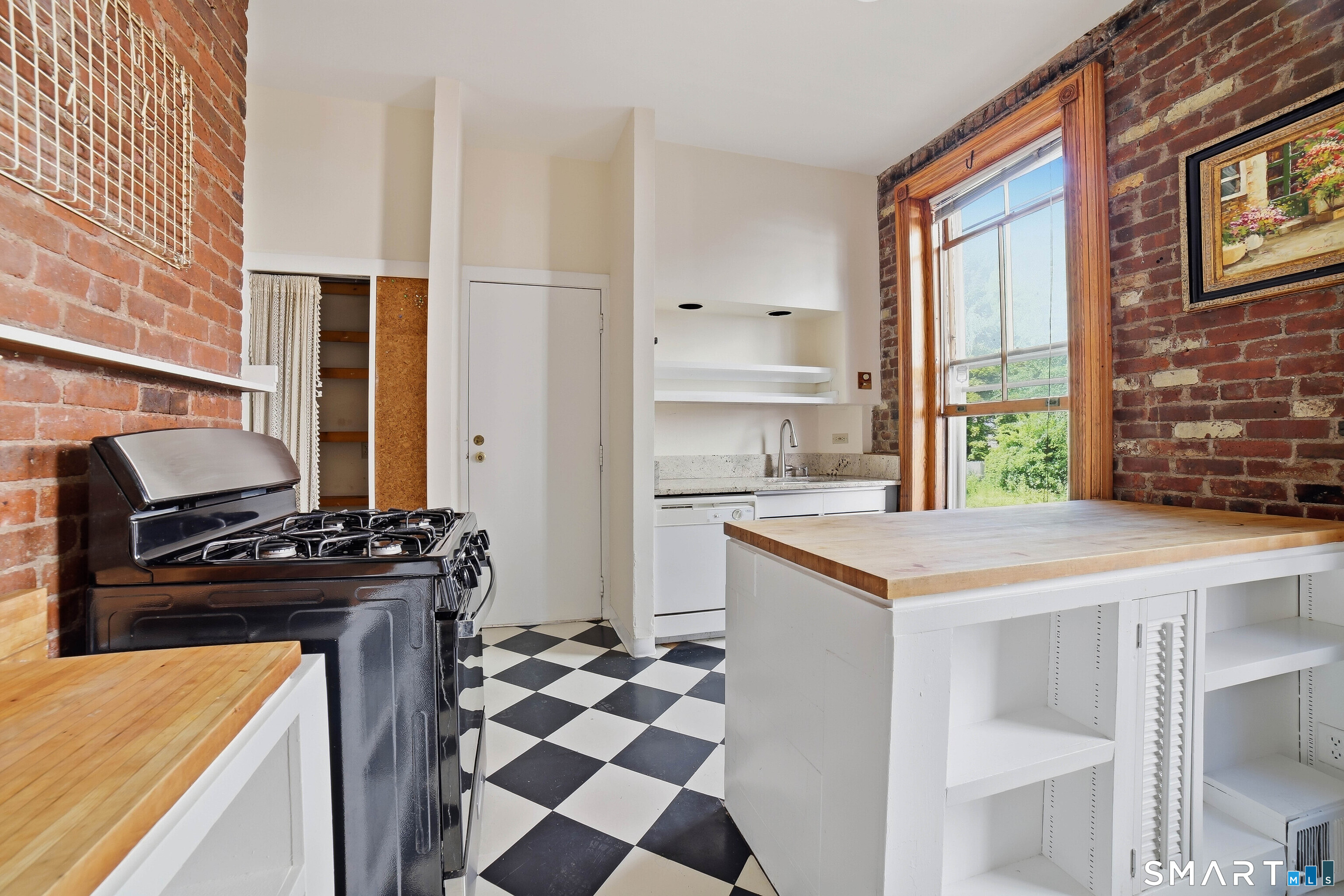 110 Avon Street New Haven CT 06511