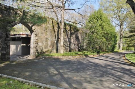 69 Studio Road Stamford CT 06903