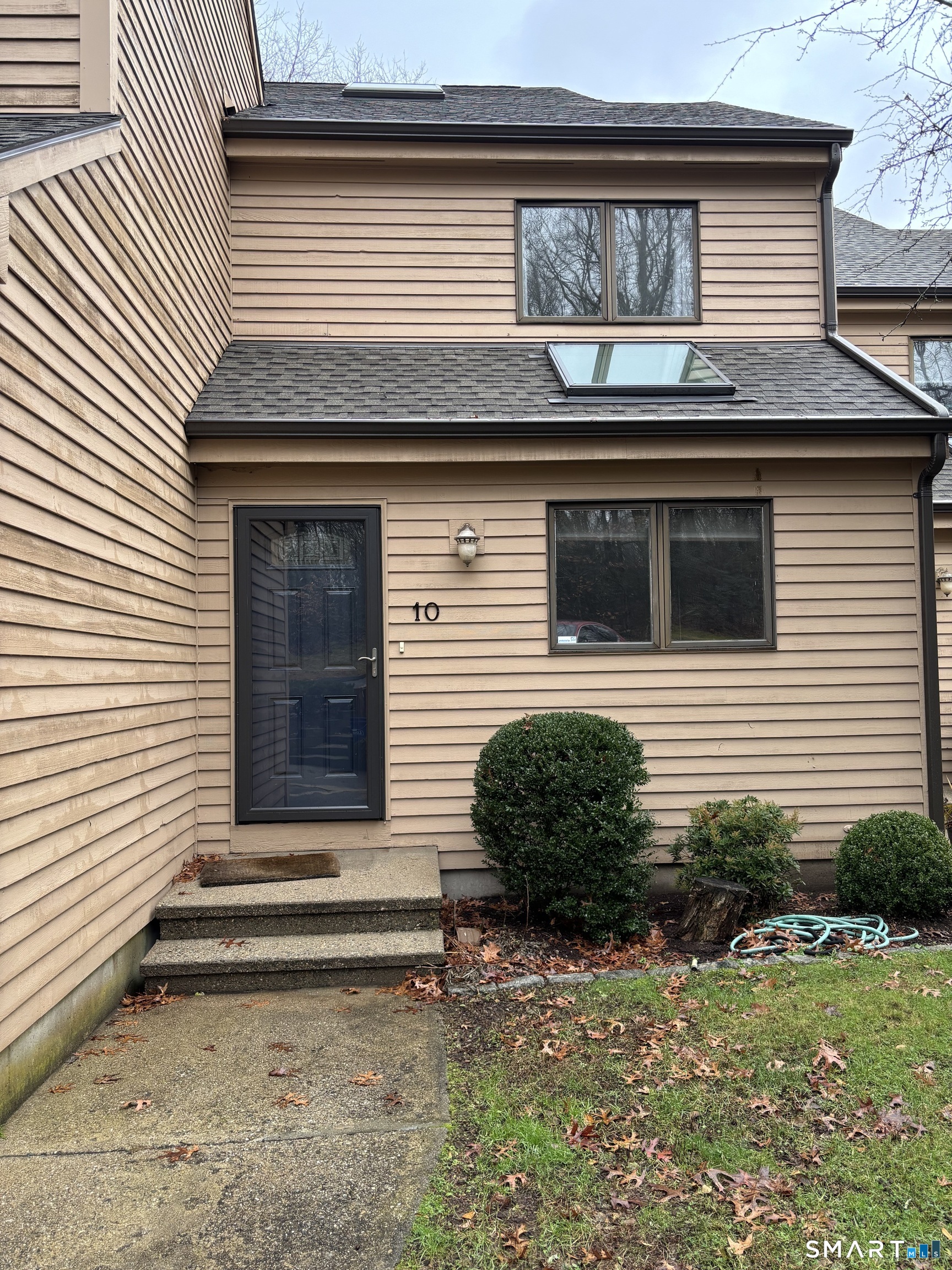 103 West Main Street East Lyme CT 06357