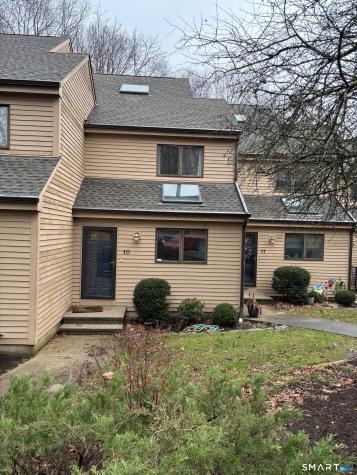 103 West Main Street East Lyme CT 06357