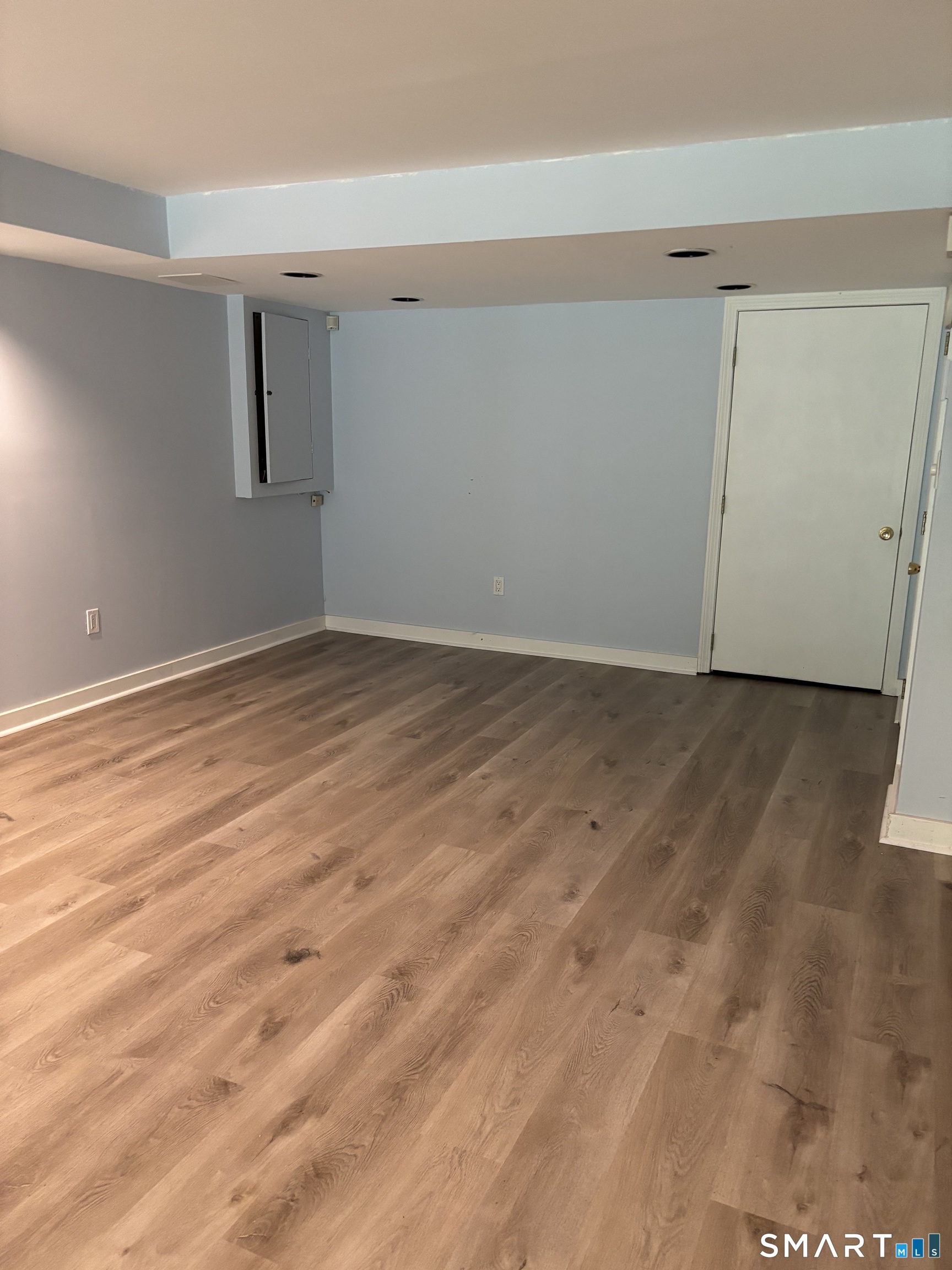 103 West Main Street East Lyme CT 06357