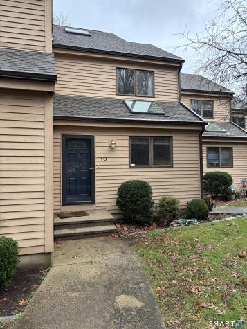 103 West Main Street East Lyme CT 06357