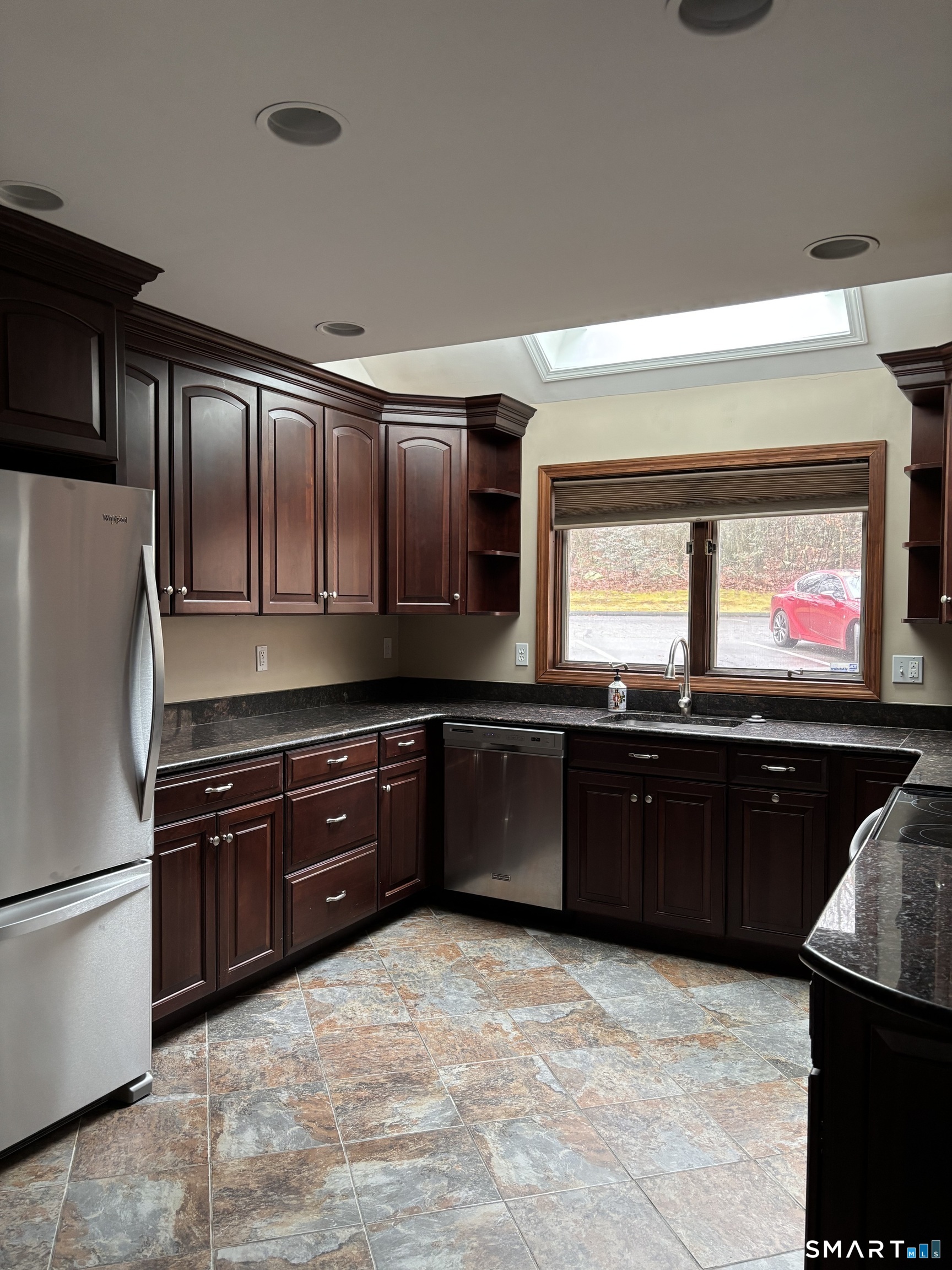 103 West Main Street East Lyme CT 06357
