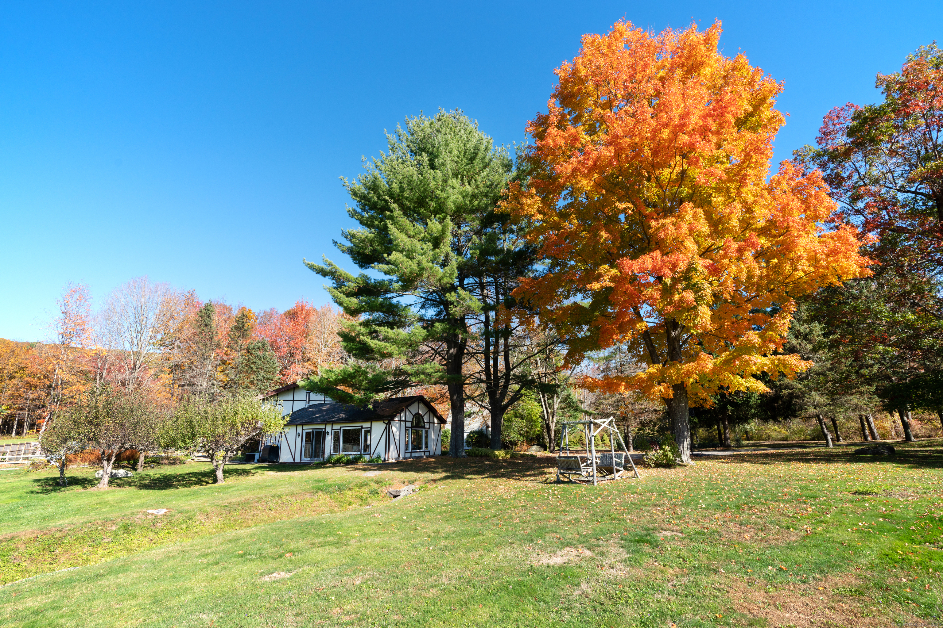 38 Strawberry Ridge Warren CT 06777