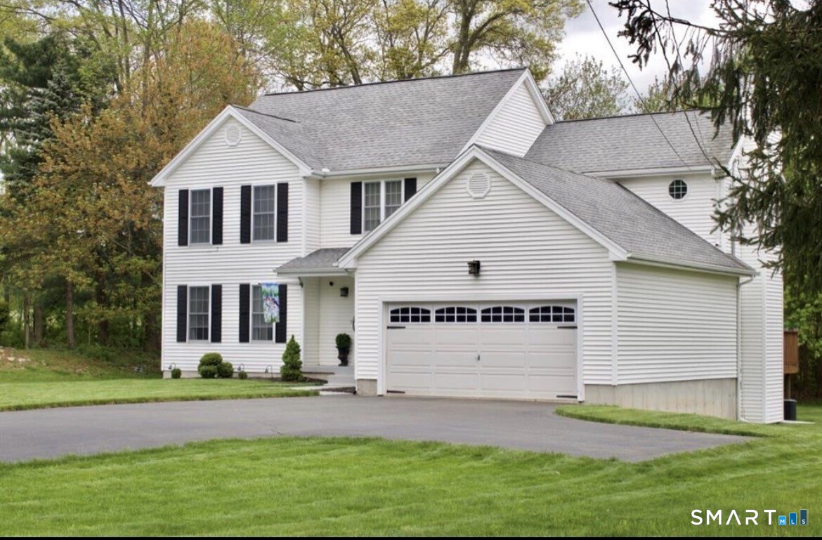 573 Hill Street Hamden CT 06514