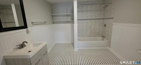 86 Sanford Avenue Bridgeport CT 06604