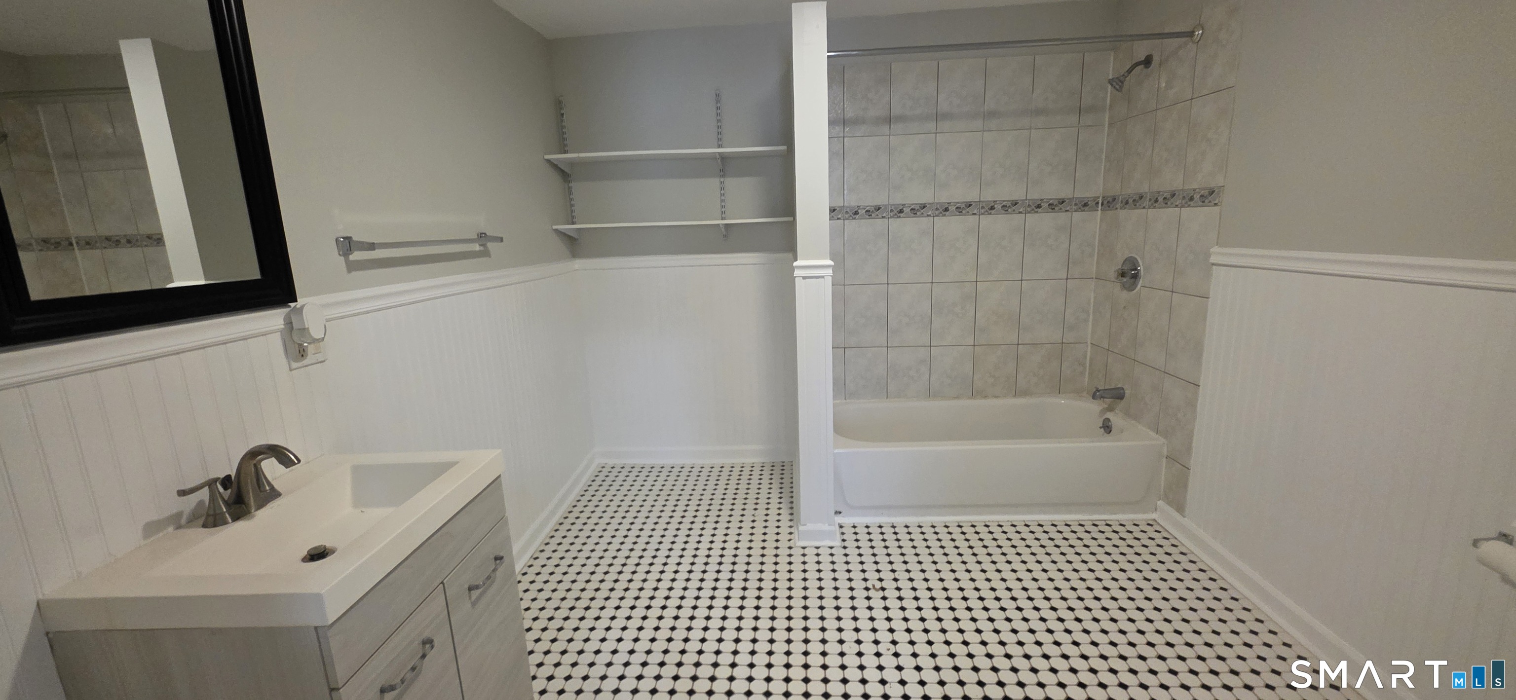86 Sanford Avenue Bridgeport CT 06604