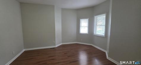 86 Sanford Avenue Bridgeport CT 06604