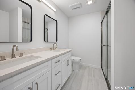 27 Village Road Milford CT 06460