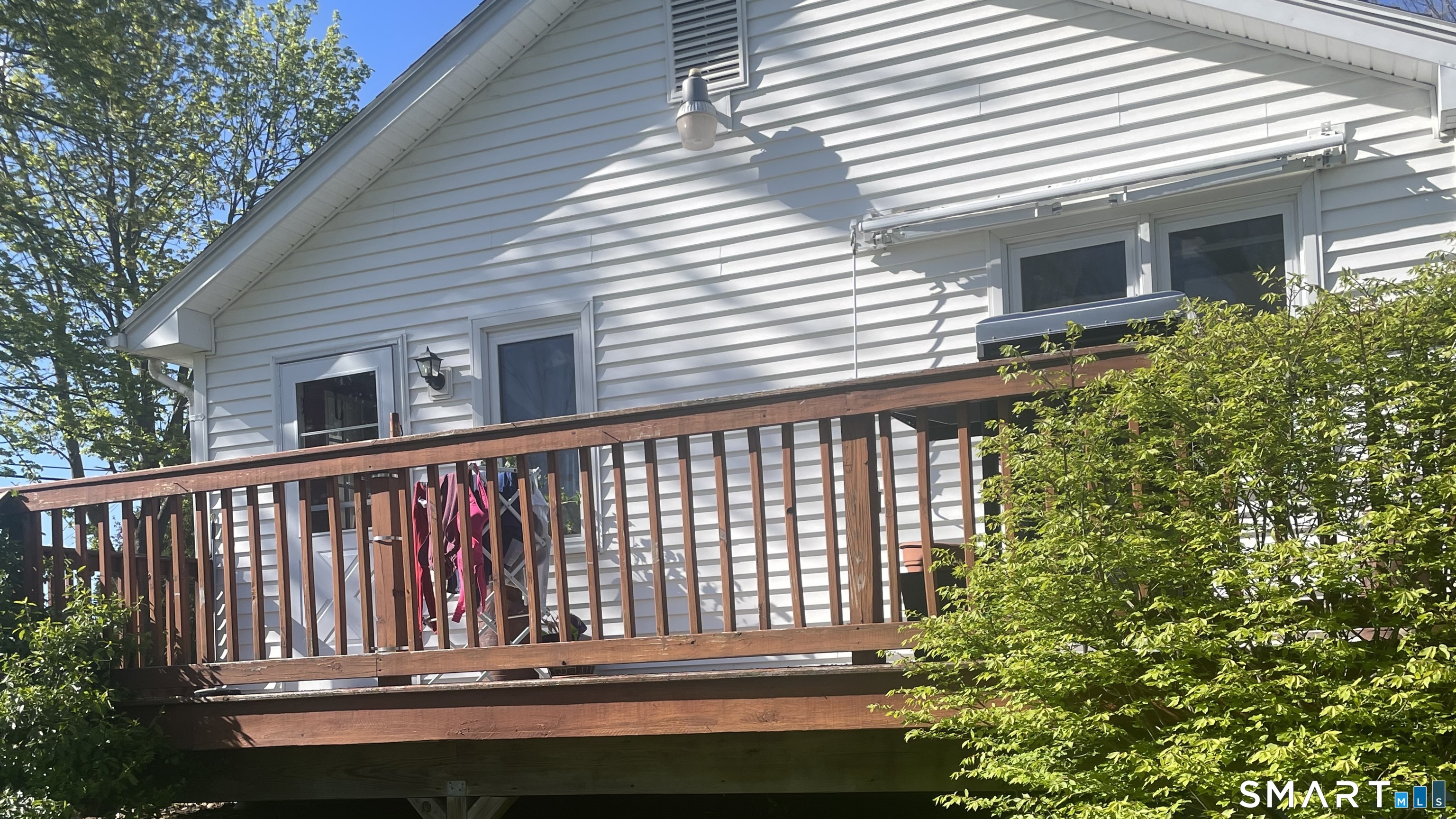 260 South Grand Street Suffield CT 06093