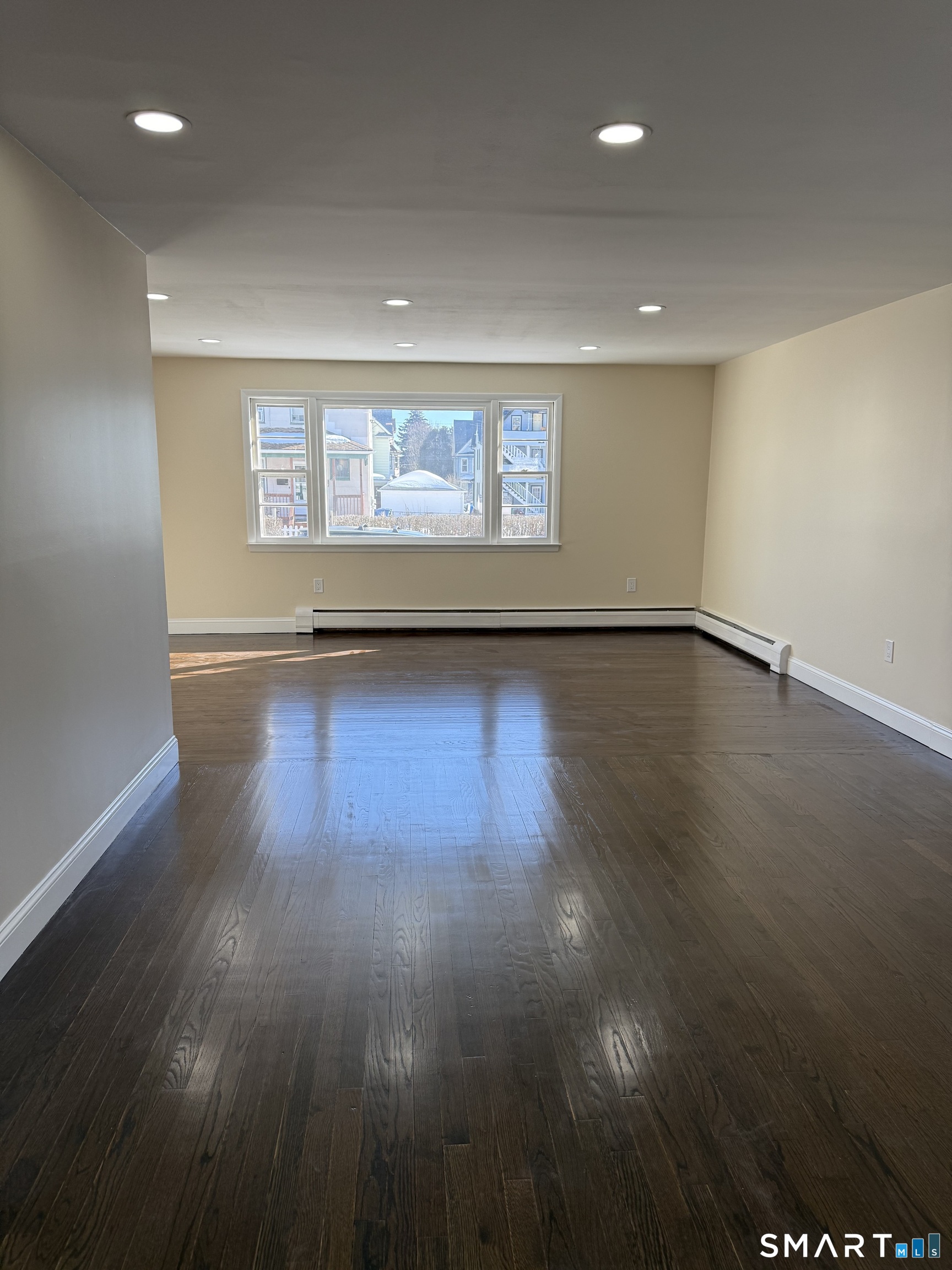 123 Summerfield Avenue Bridgeport CT 06610
