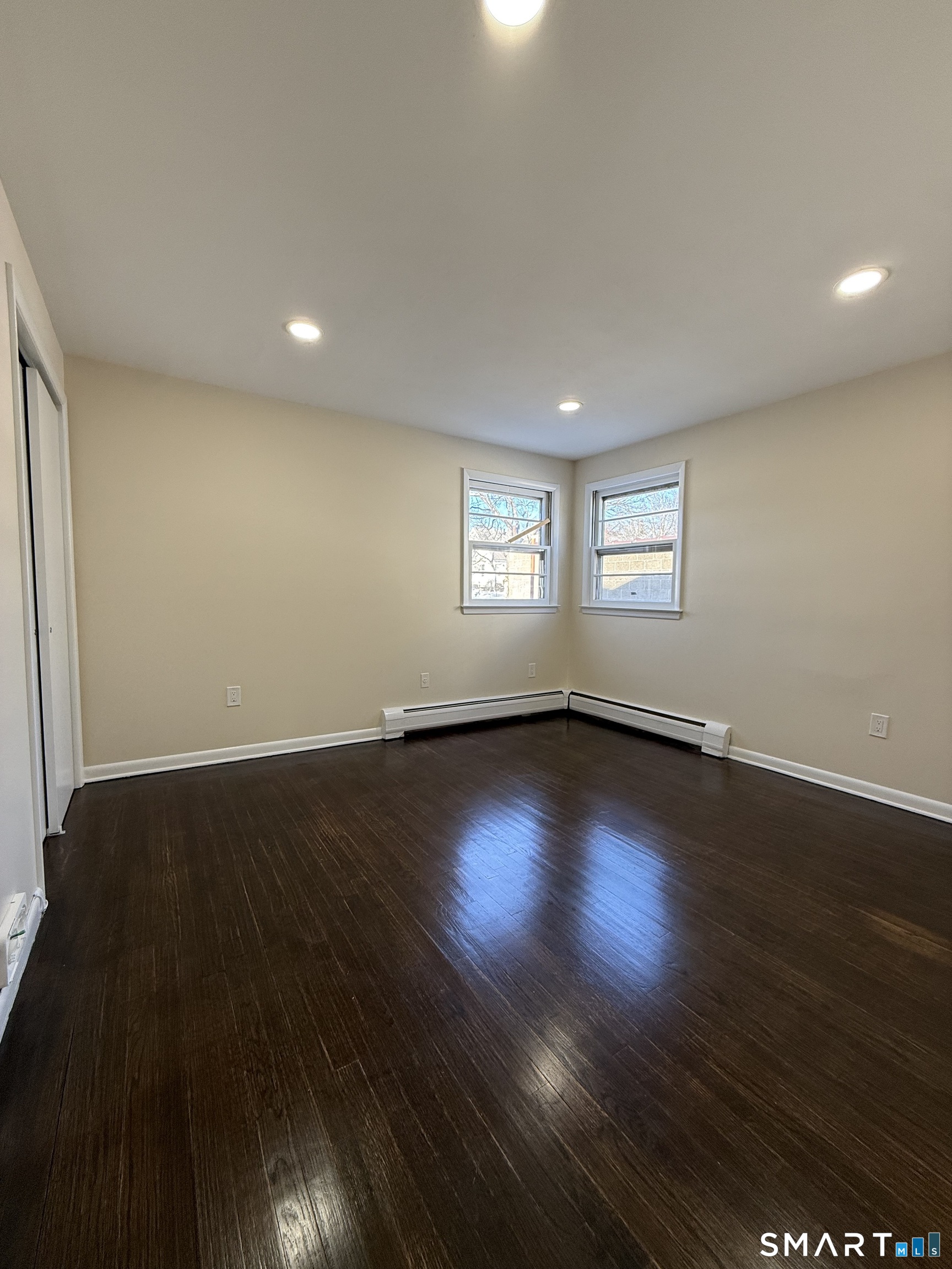 123 Summerfield Avenue Bridgeport CT 06610