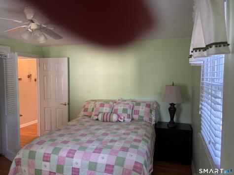 7 Nehantic Drive East Lyme CT 06357