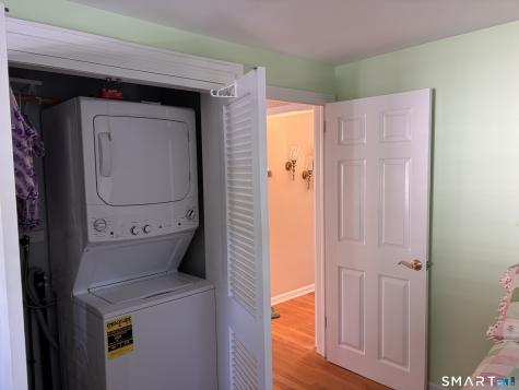 7 Nehantic Drive East Lyme CT 06357