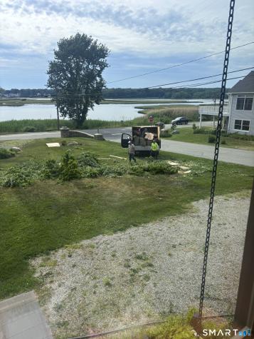 7 Nehantic Drive East Lyme CT 06357