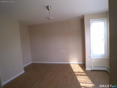 13 Armstrong Place Bridgeport CT 06608