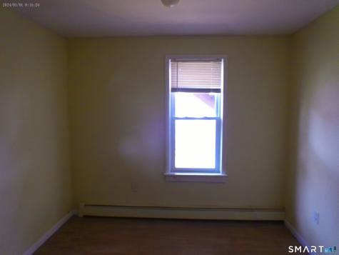 13 Armstrong Place Bridgeport CT 06608