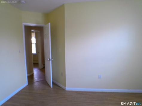 13 Armstrong Place Bridgeport CT 06608