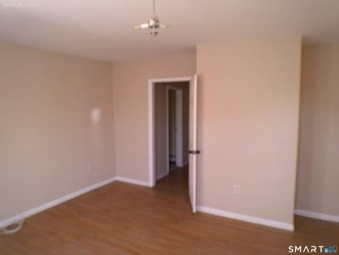 13 Armstrong Place Bridgeport CT 06608