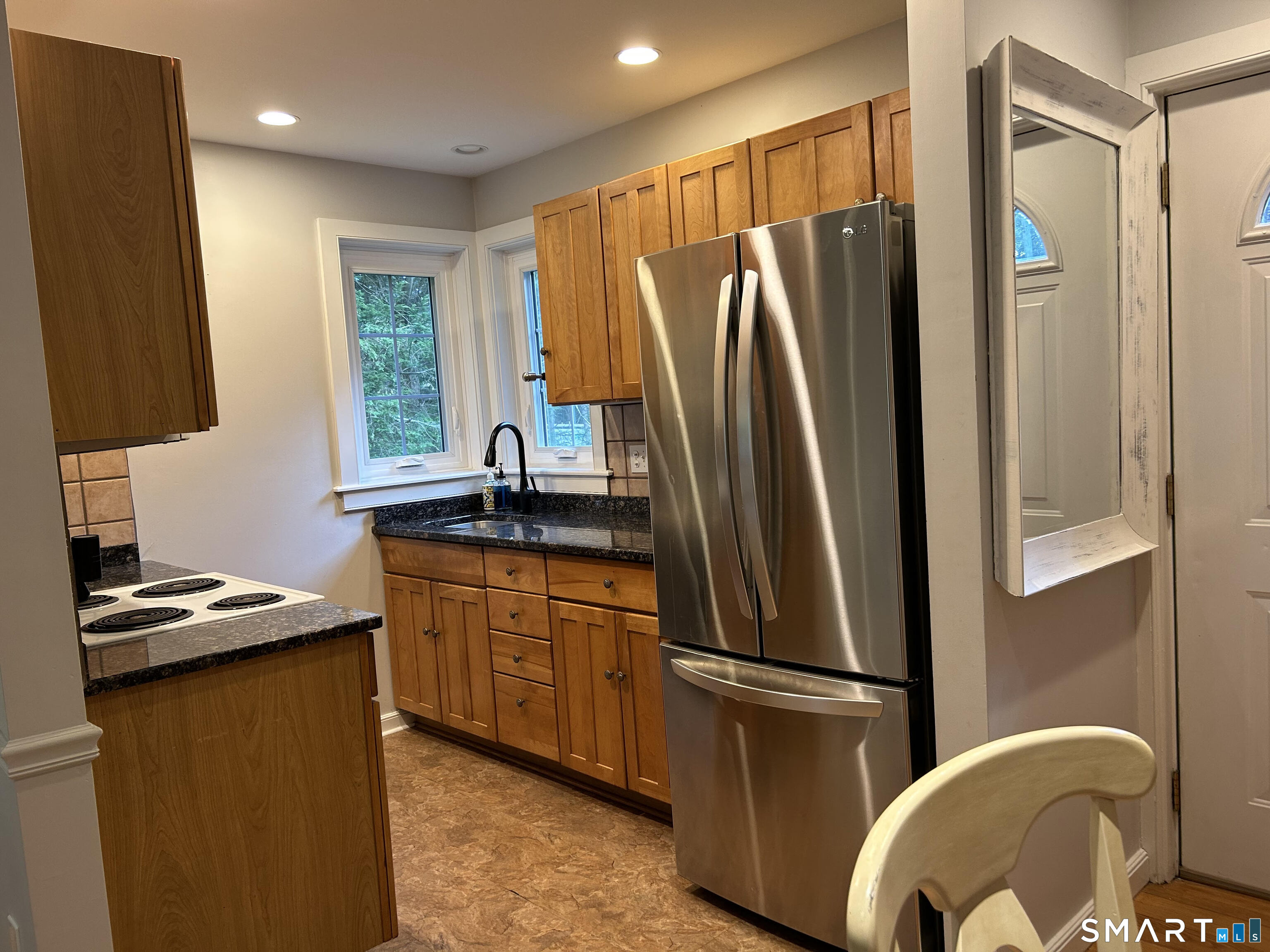 80 River Road Clinton CT 06413