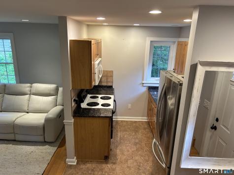 80 River Road Clinton CT 06413