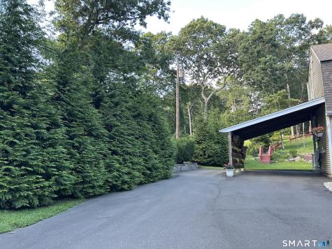 80 River Road Clinton CT 06413