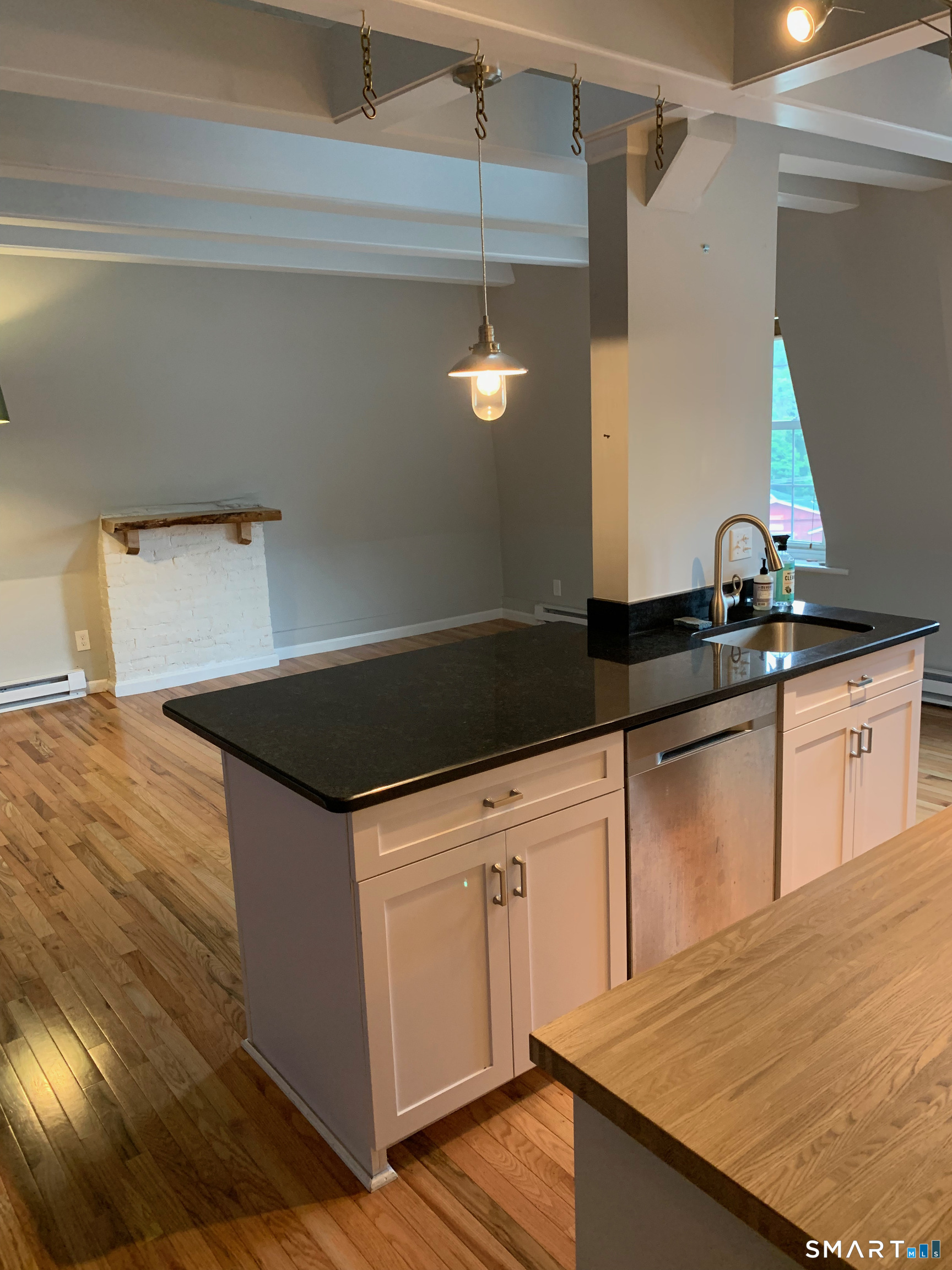 130 Main Street Canton CT 06019