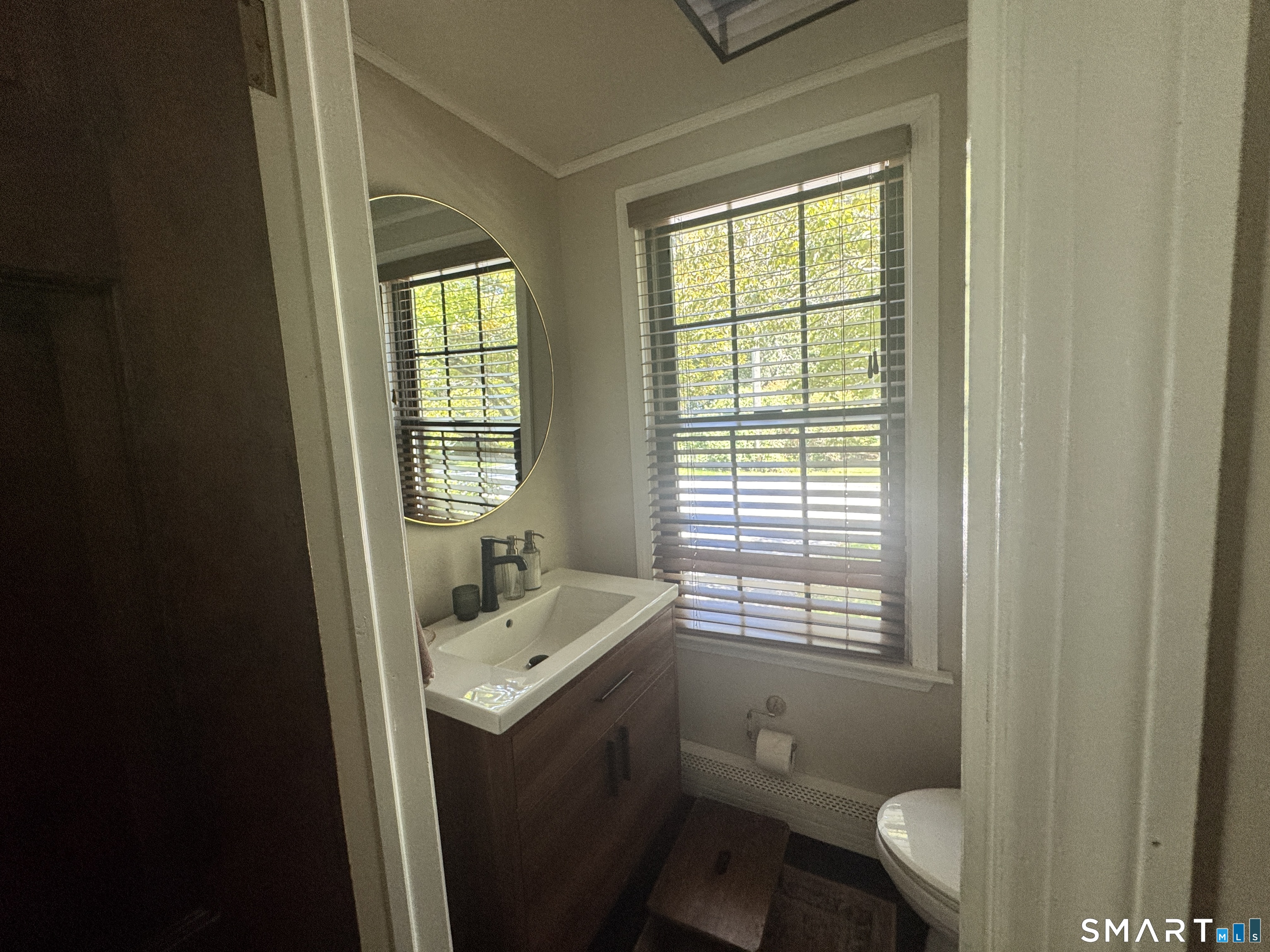 25 Pequot Avenue Groton CT 06355