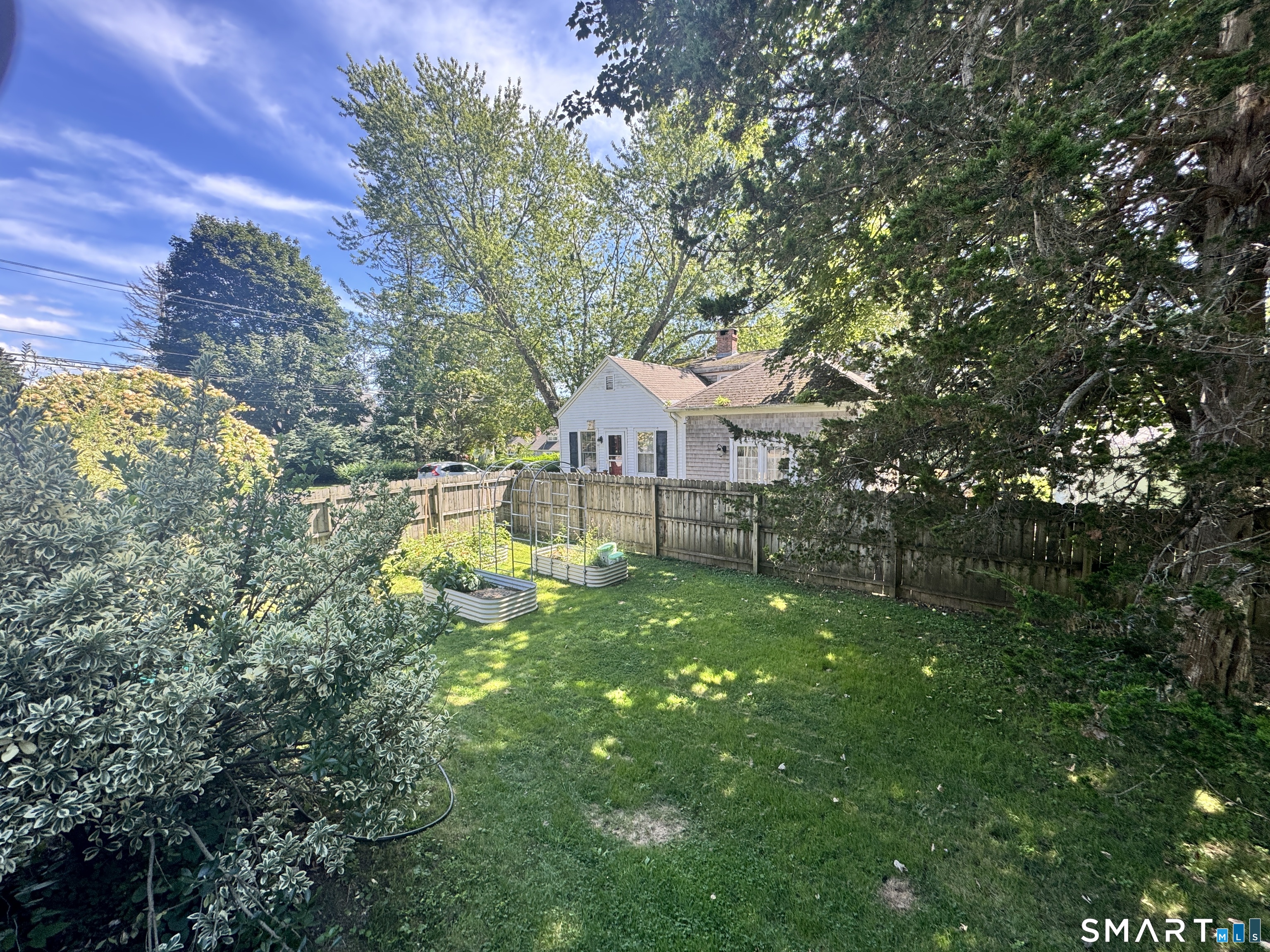 25 Pequot Avenue Groton CT 06355