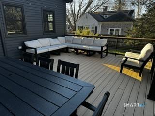 25 Pequot Avenue Groton CT 06355