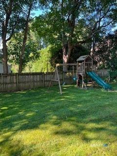 25 Pequot Avenue Groton CT 06355