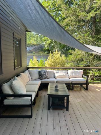 25 Pequot Avenue Groton CT 06355