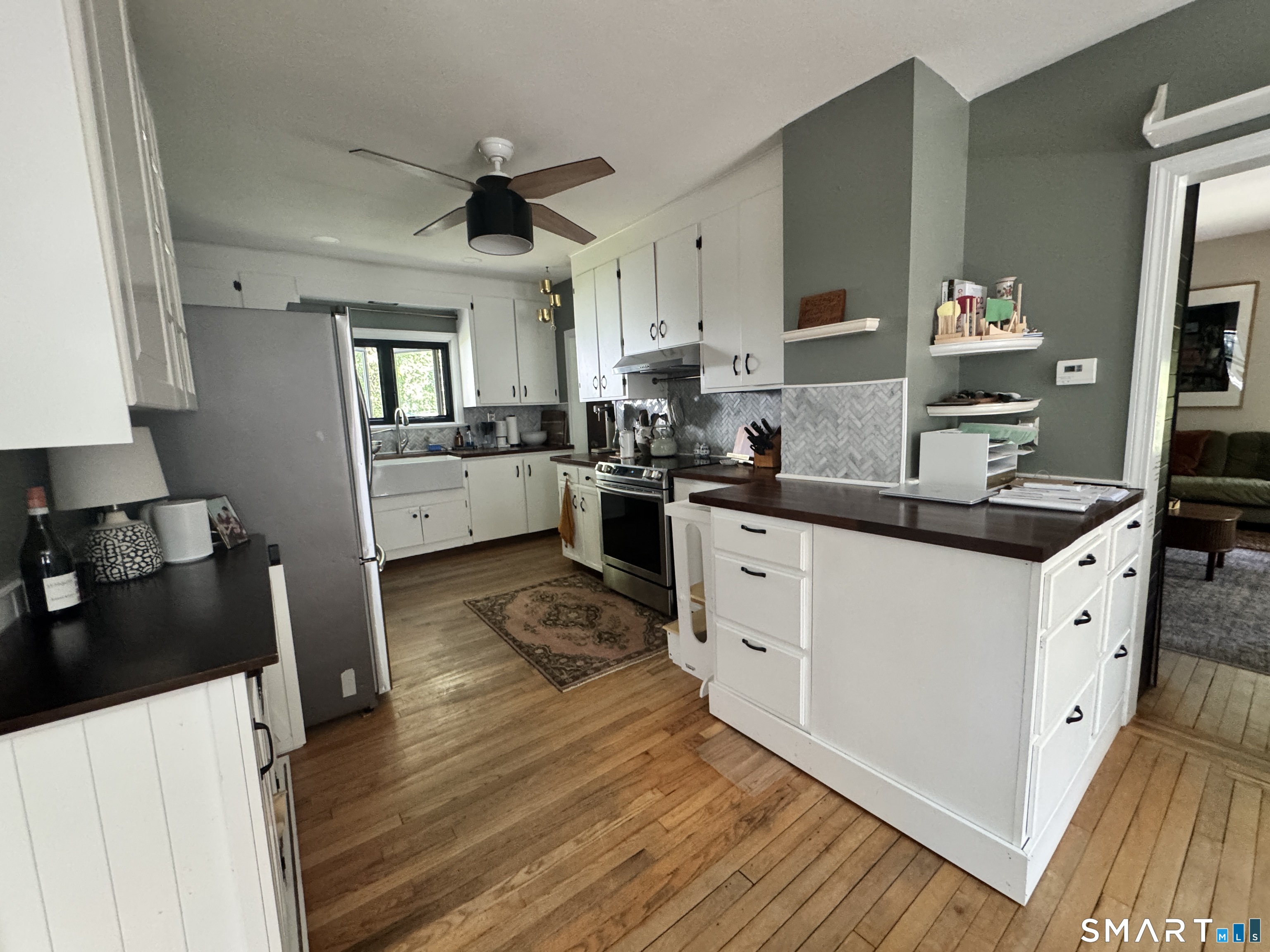 25 Pequot Avenue Groton CT 06355