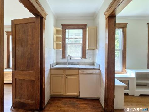 304 Lexington Avenue New Haven CT 06513