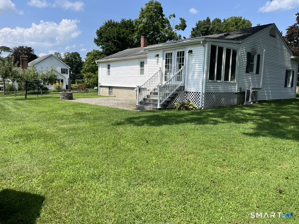 21 Brookfield Meadows Road Brookfield CT 06804