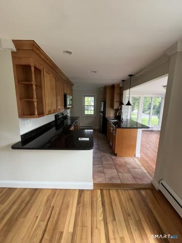 21 Brookfield Meadows Road Brookfield CT 06804