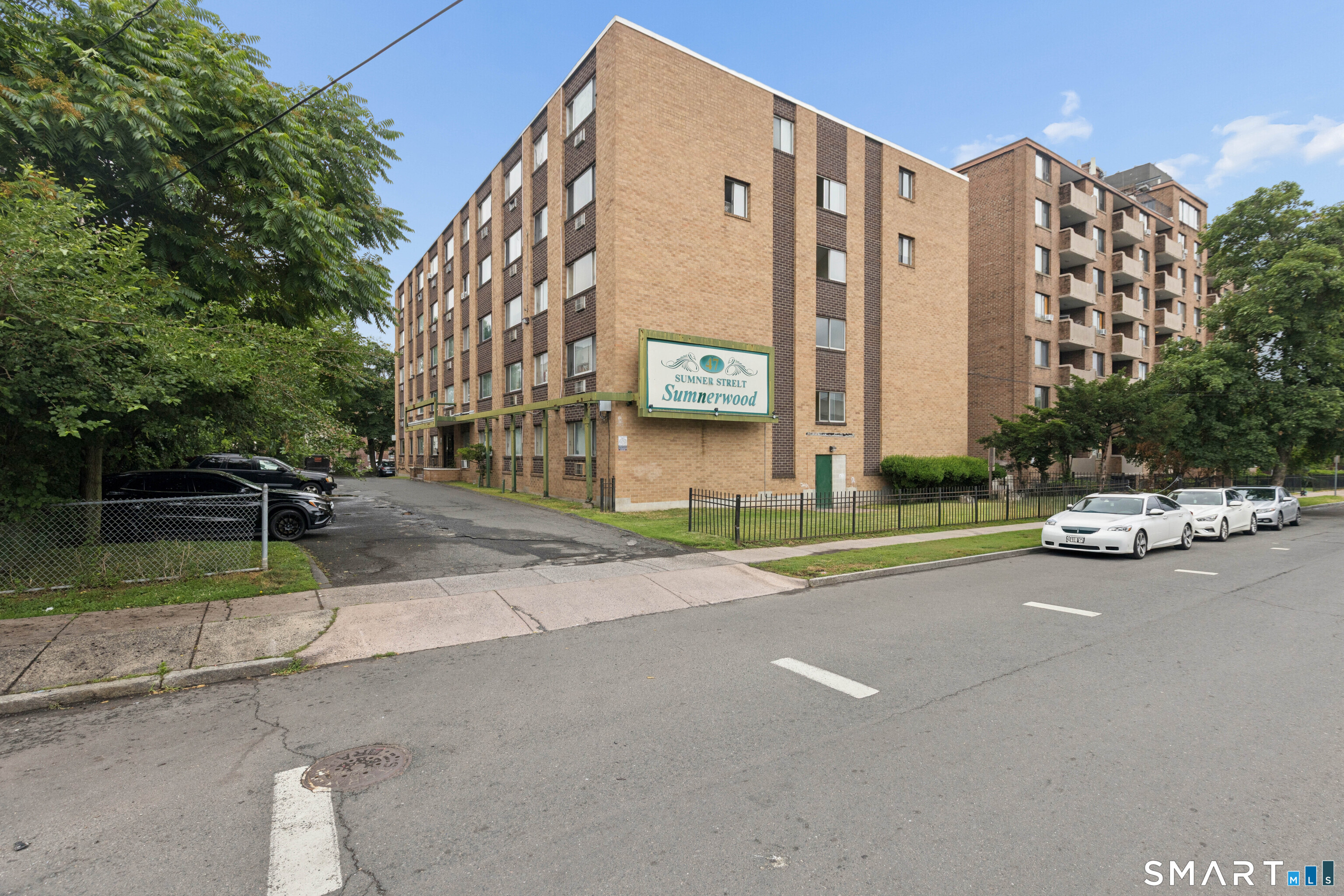 47 Sumner Street Hartford CT 06105