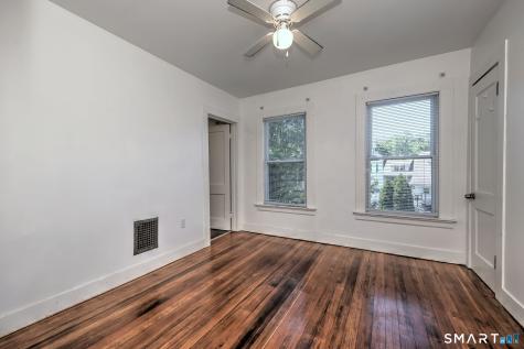 31 Winthrop Street Meriden CT 06451