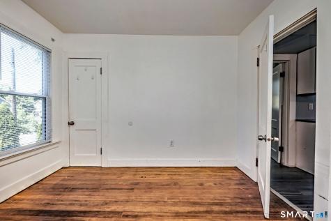 31 Winthrop Street Meriden CT 06451